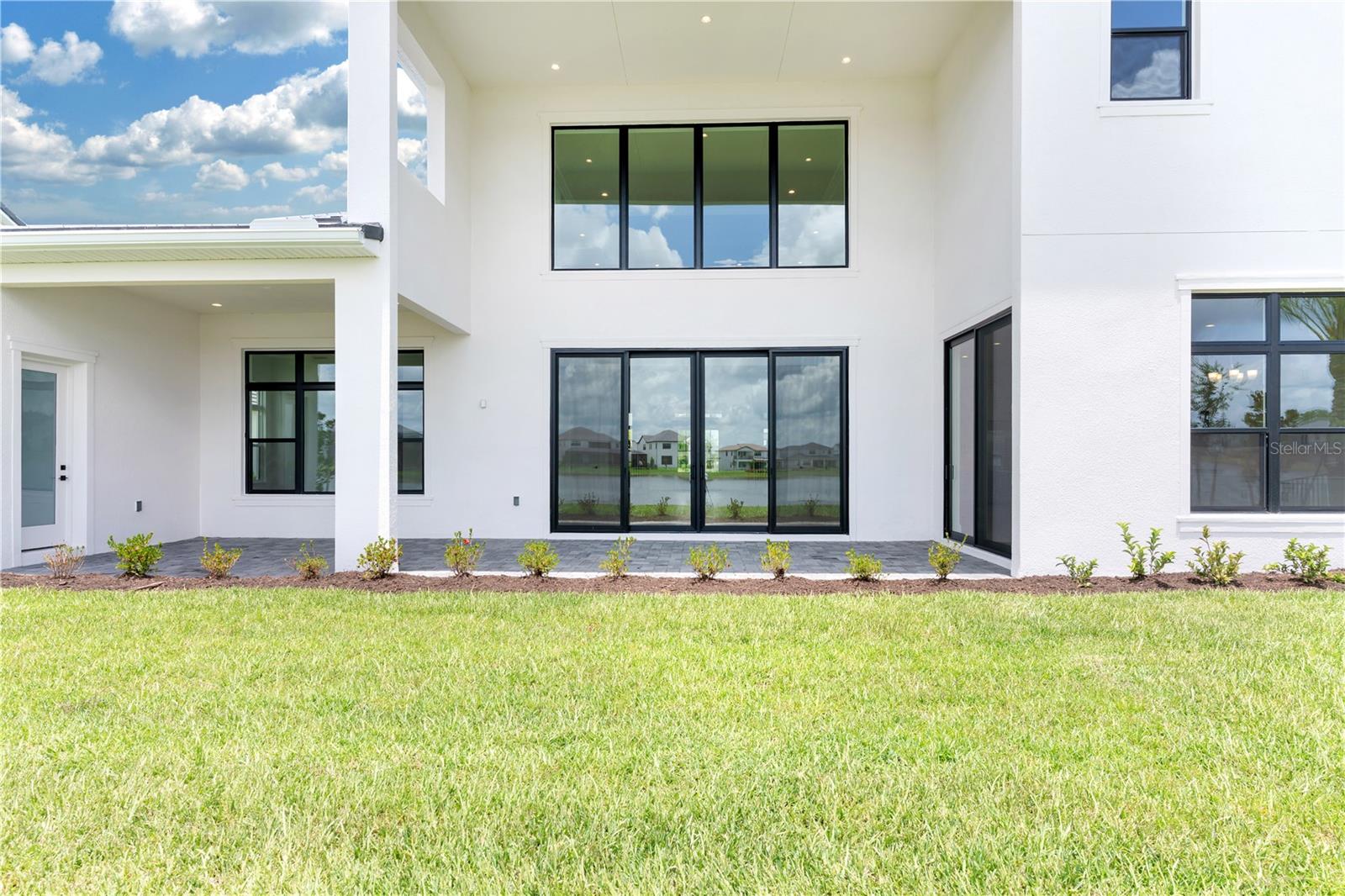 O6331025 Property Photo