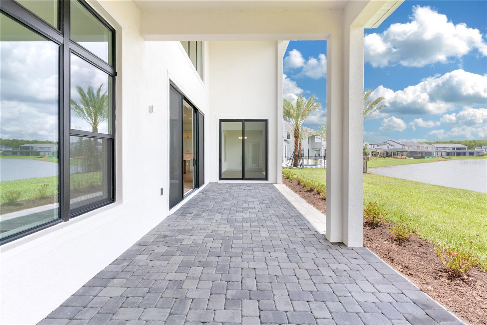 O6331025 Property Photo