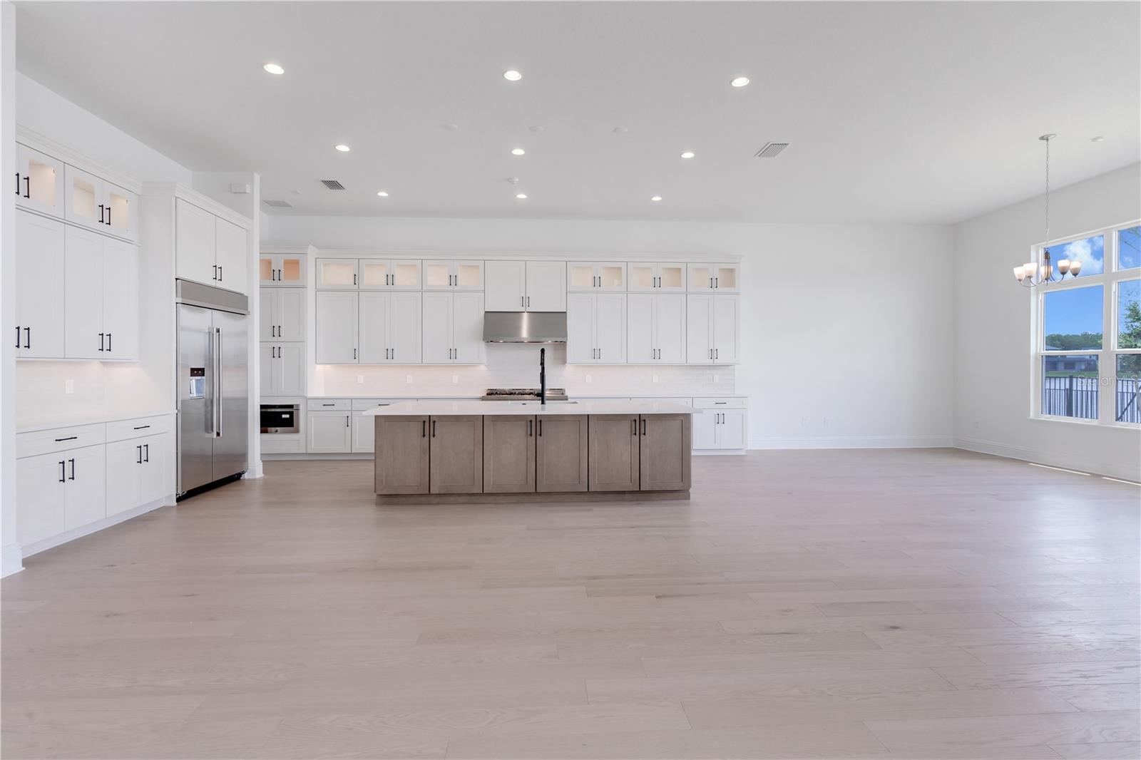 O6331025 Property Photo