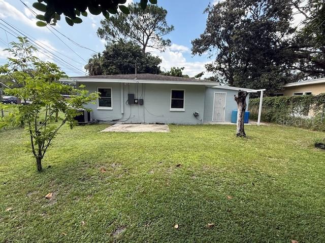 3240 70TH AVE N, ST PETERSBURG, FL, 33702