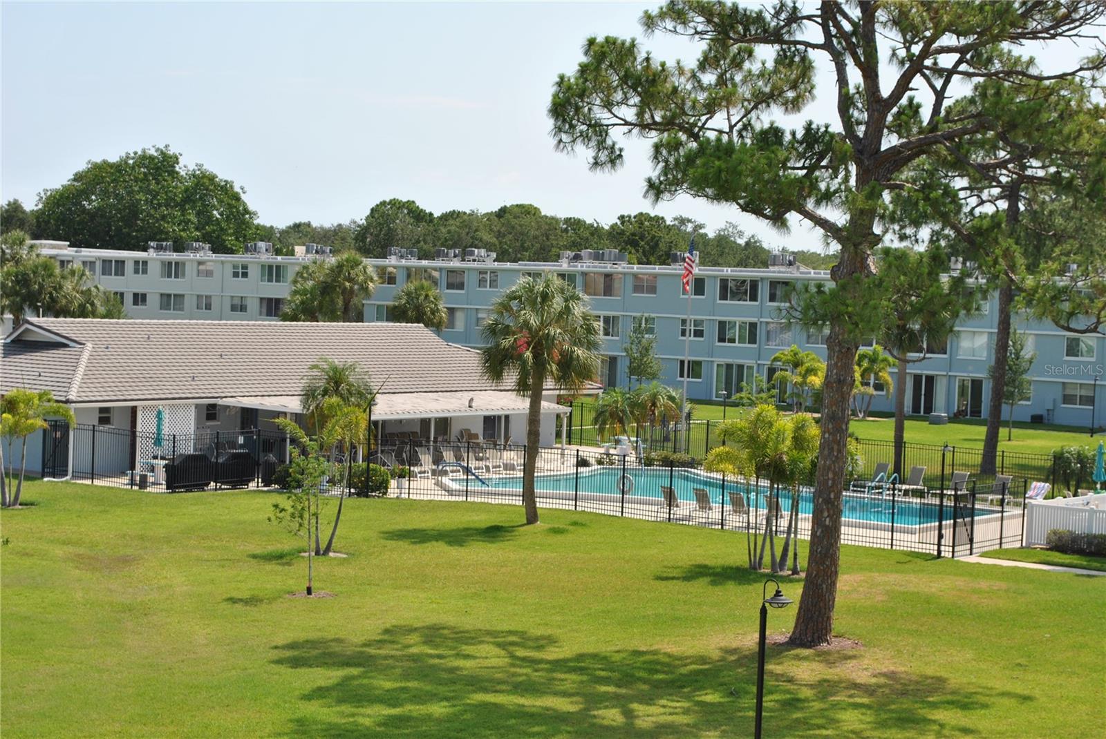 TB8411815 Property Photo