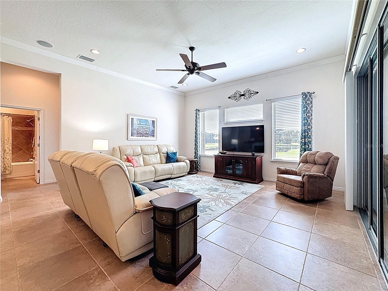 324 165TH CT NE, BRADENTON, FL, 34212