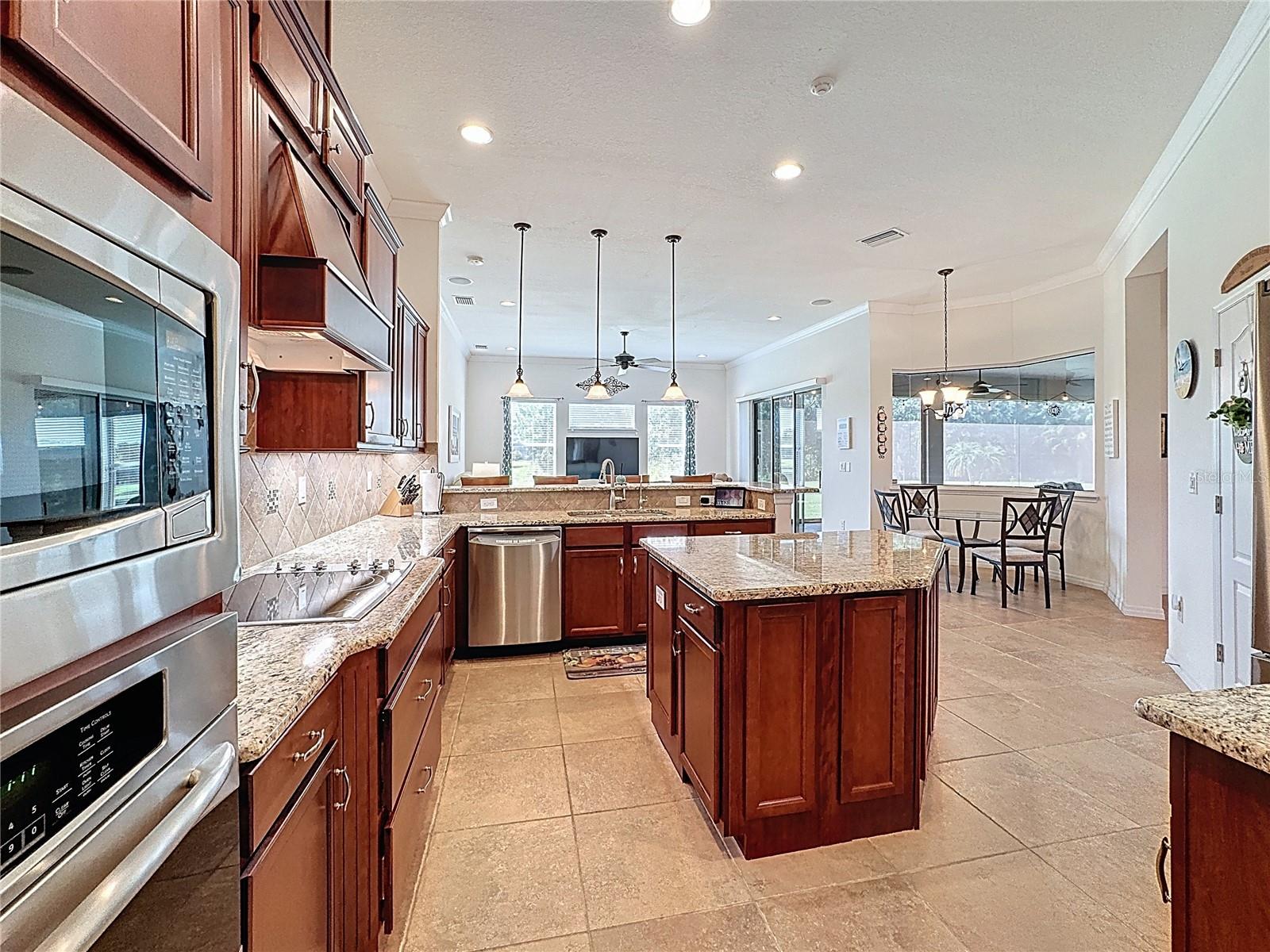 324 165TH CT NE, BRADENTON, FL, 34212