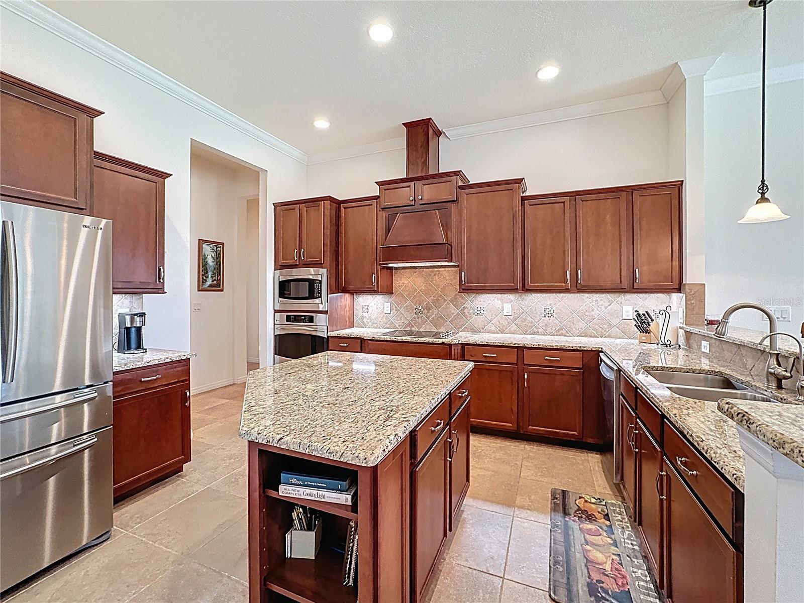 324 165TH CT NE, BRADENTON, FL, 34212