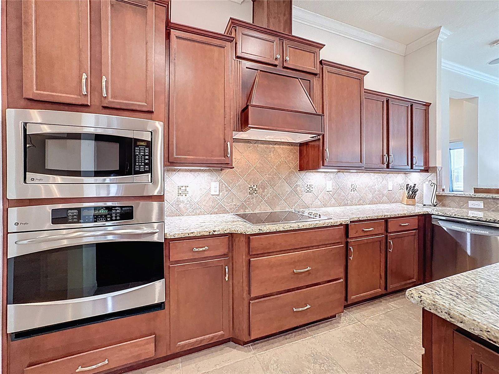 324 165TH CT NE, BRADENTON, FL, 34212