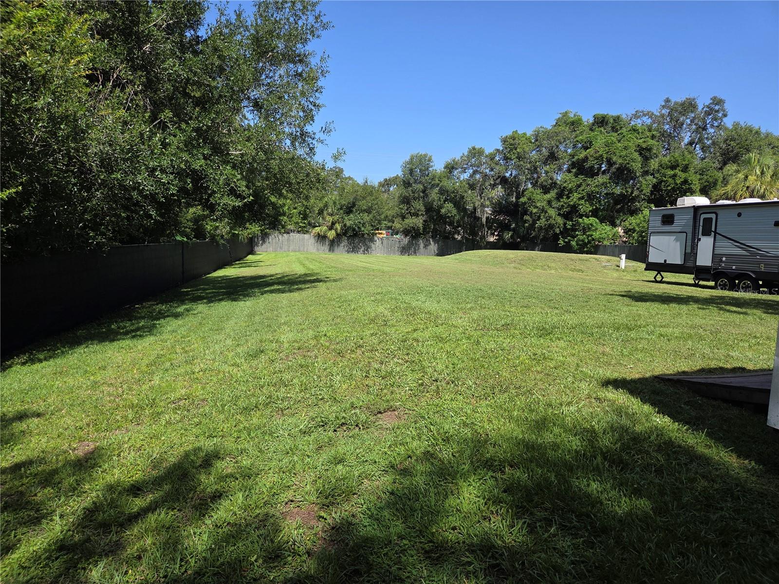 9129 WOOD TERRACE DR, TAMPA, FL, 33637