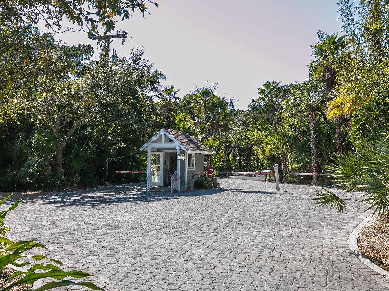 A4660281 Property Photo