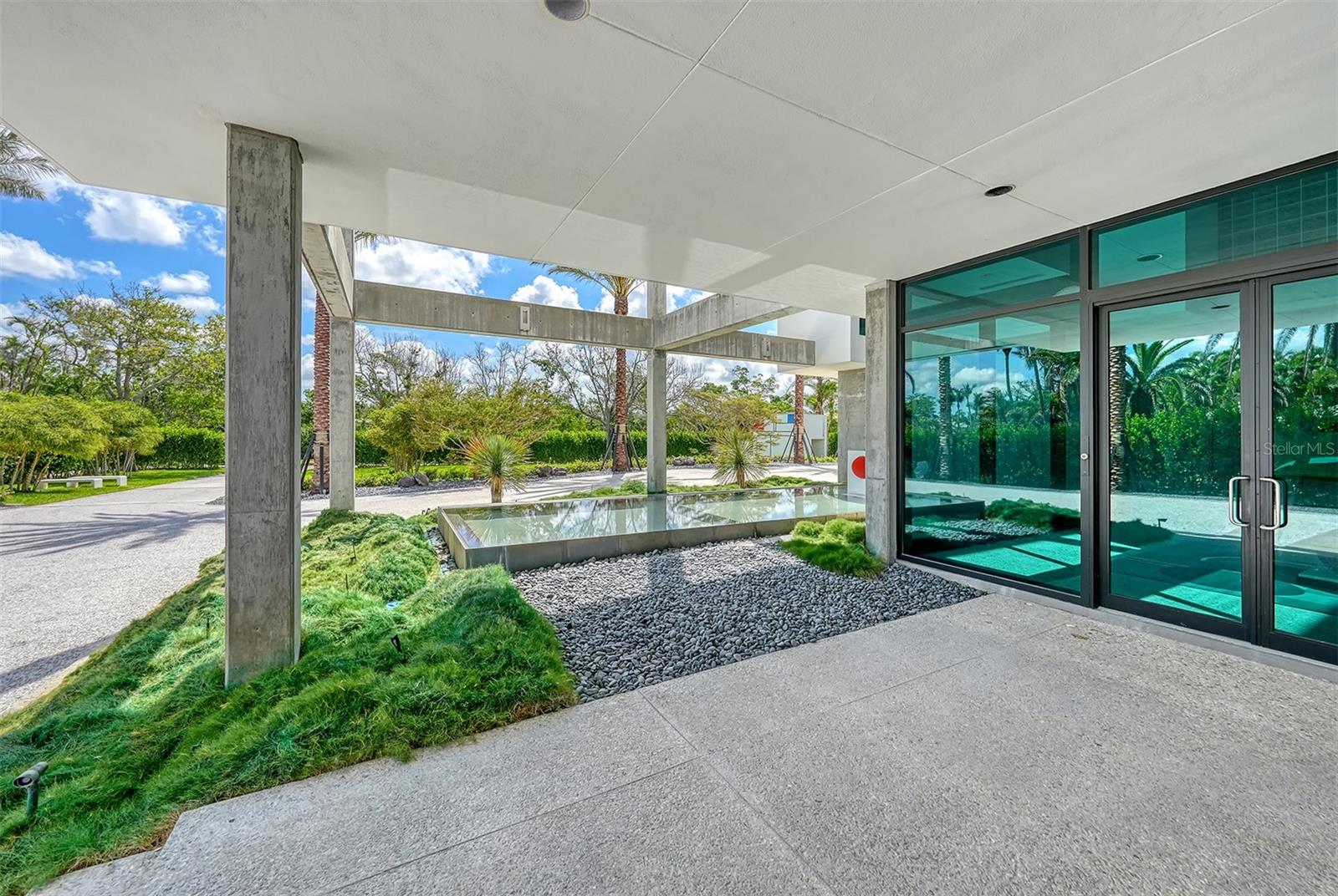 A4660281 Property Photo