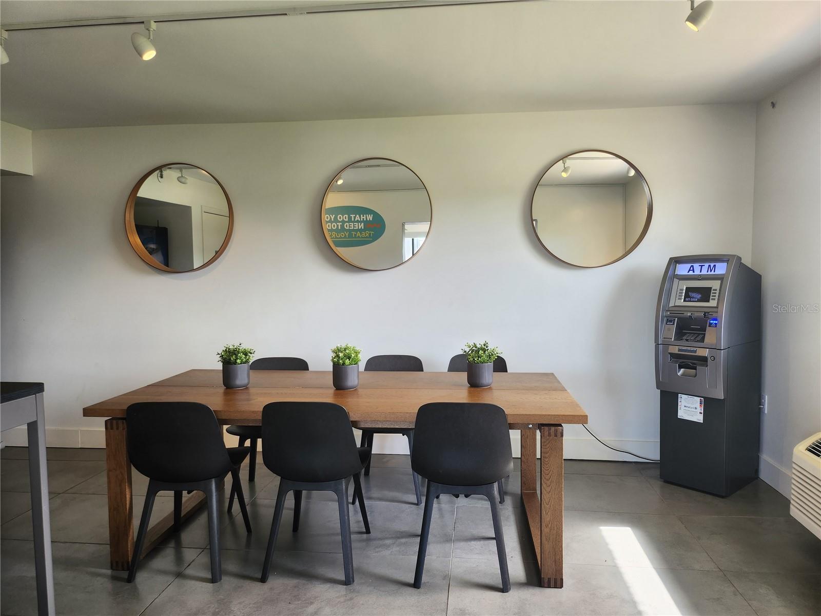 G5100156 Property Photo