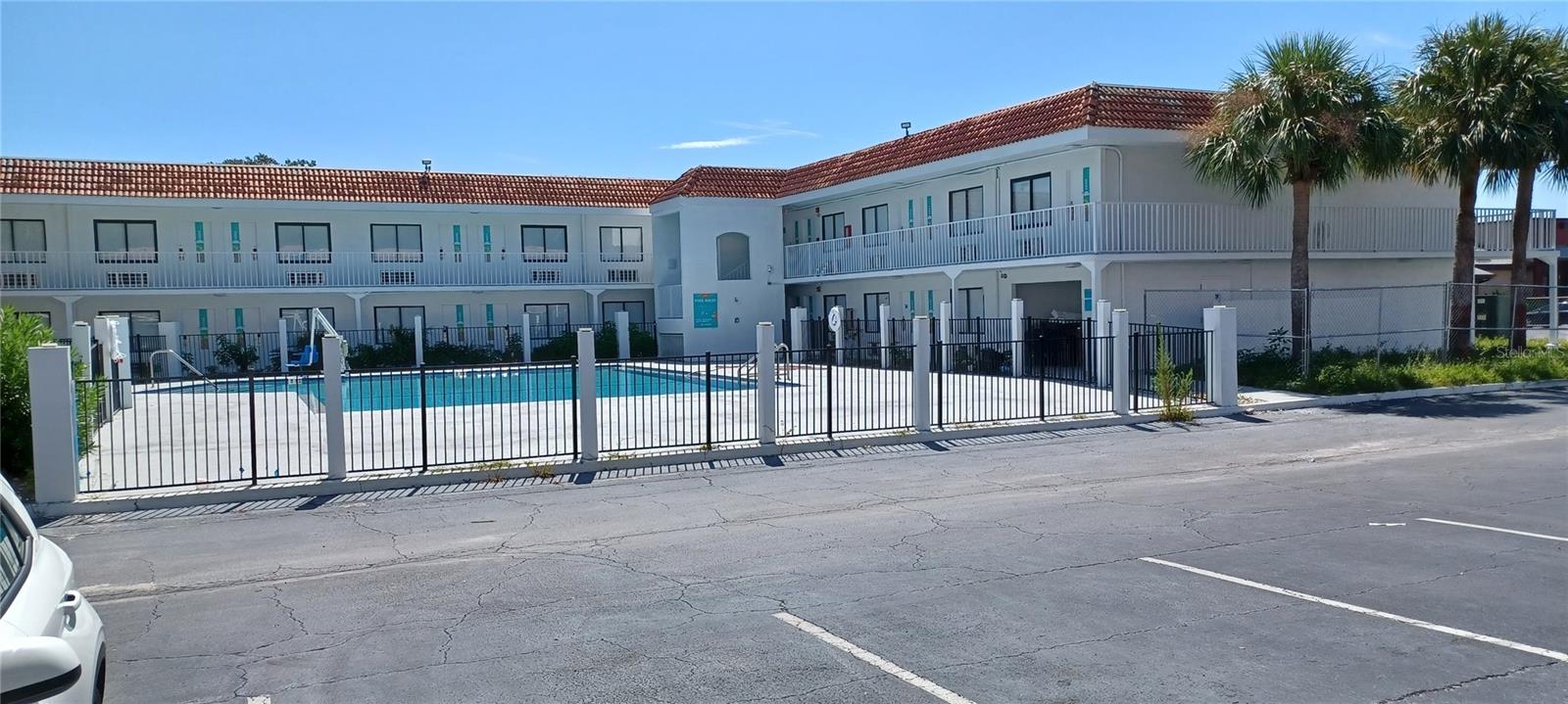 G5100156 Property Photo