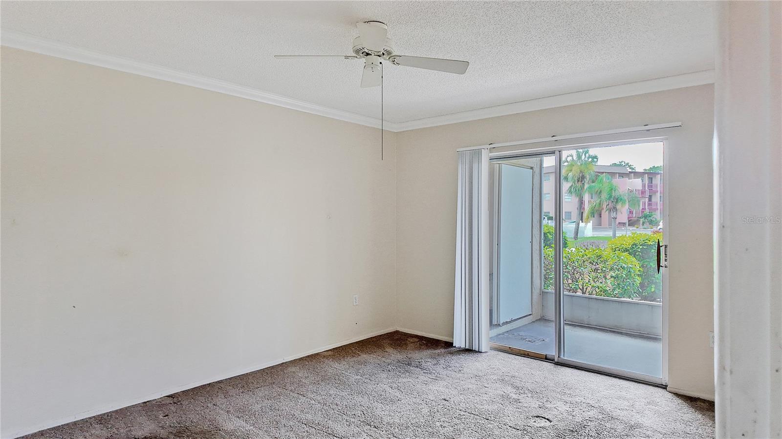 A4660289 Property Photo