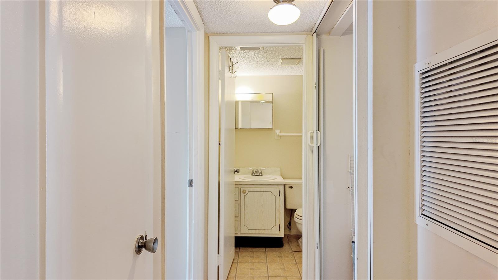 A4660289 Property Photo