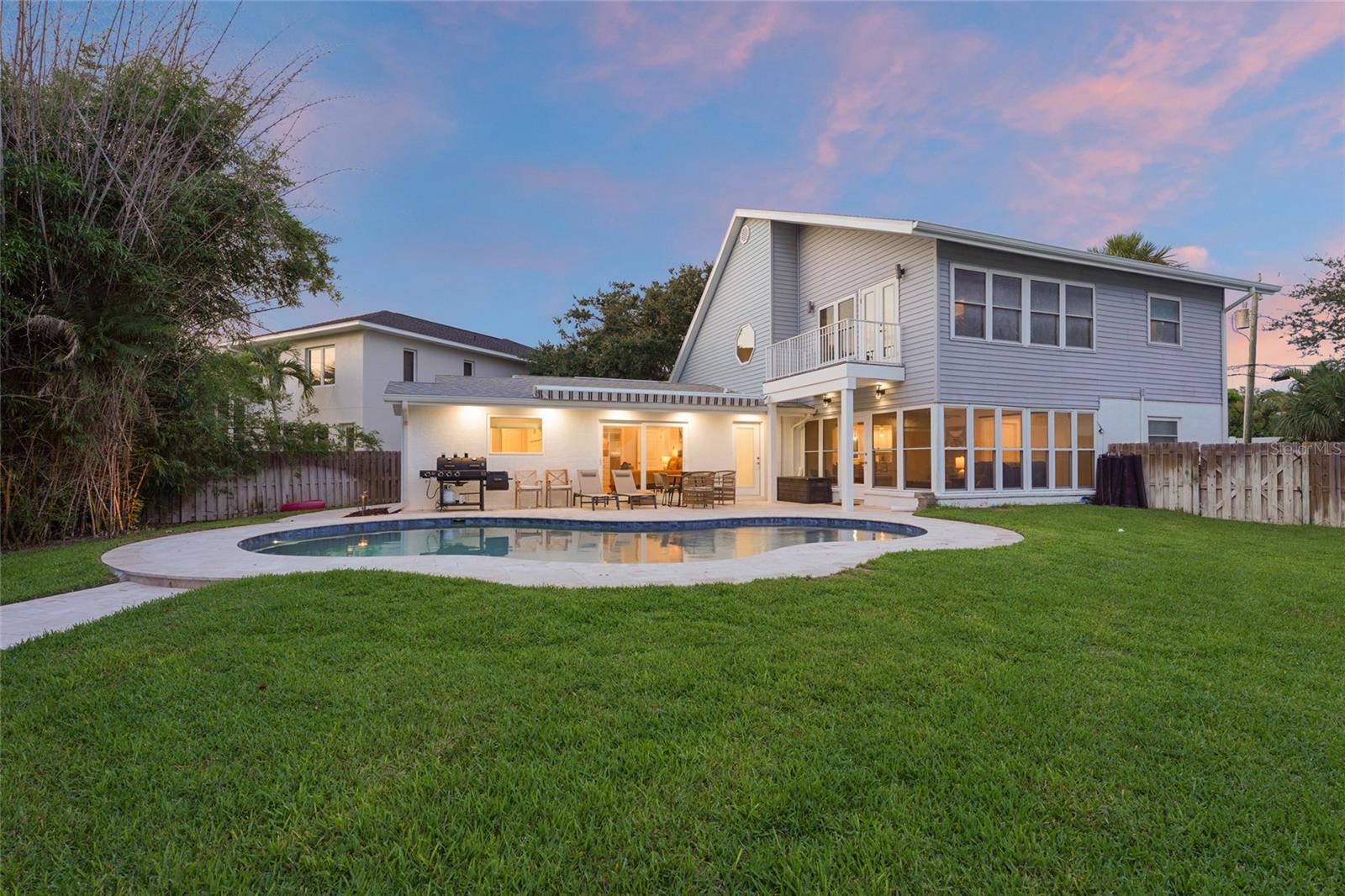 A4660296 Property Photo