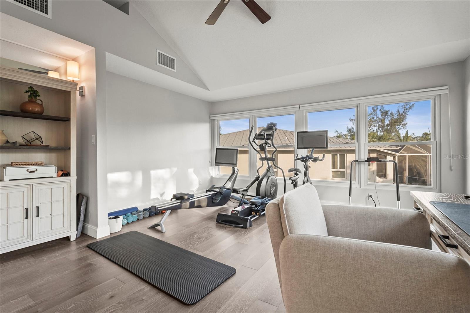 A4660296 Property Photo