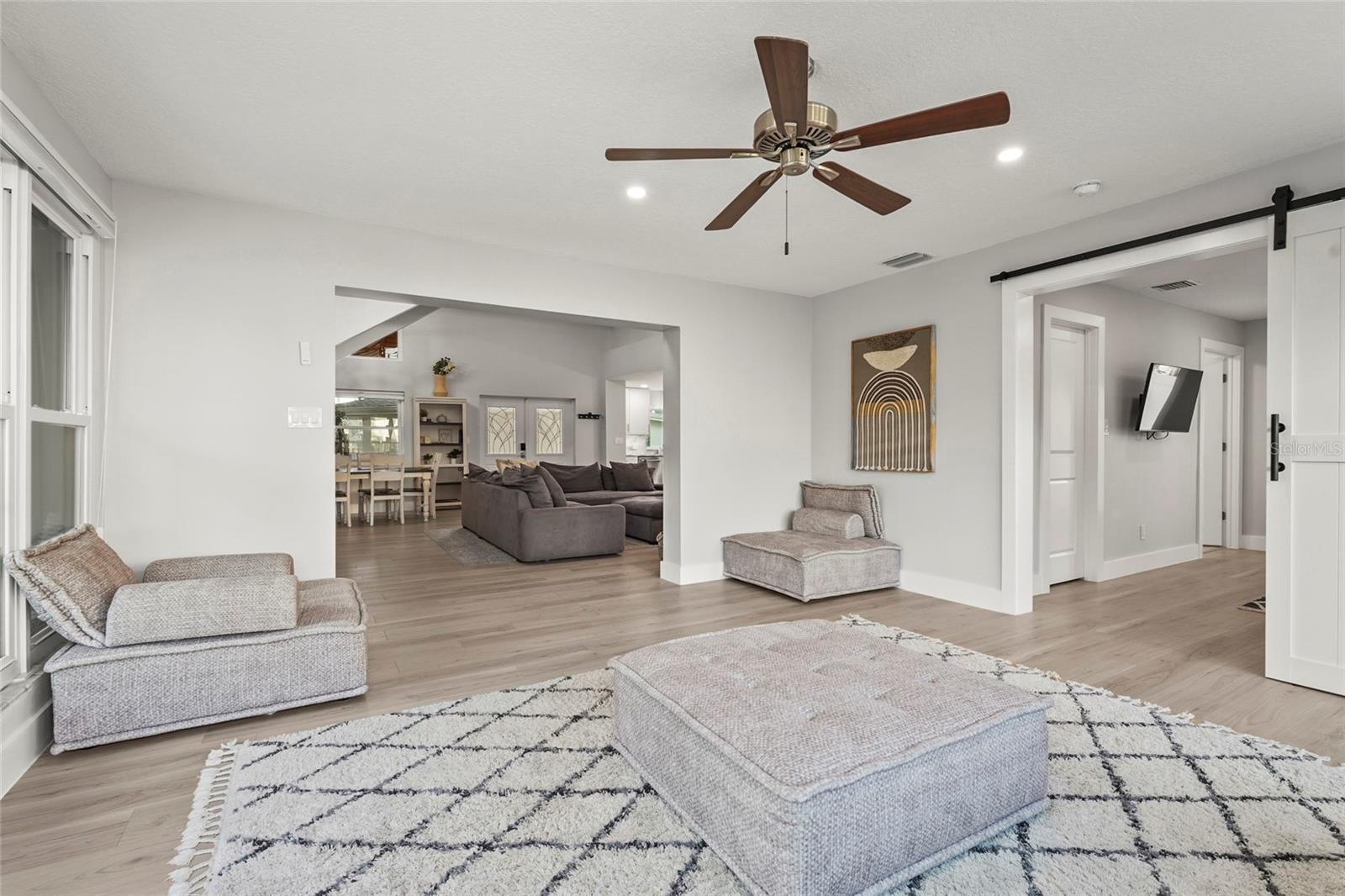 A4660296 Property Photo