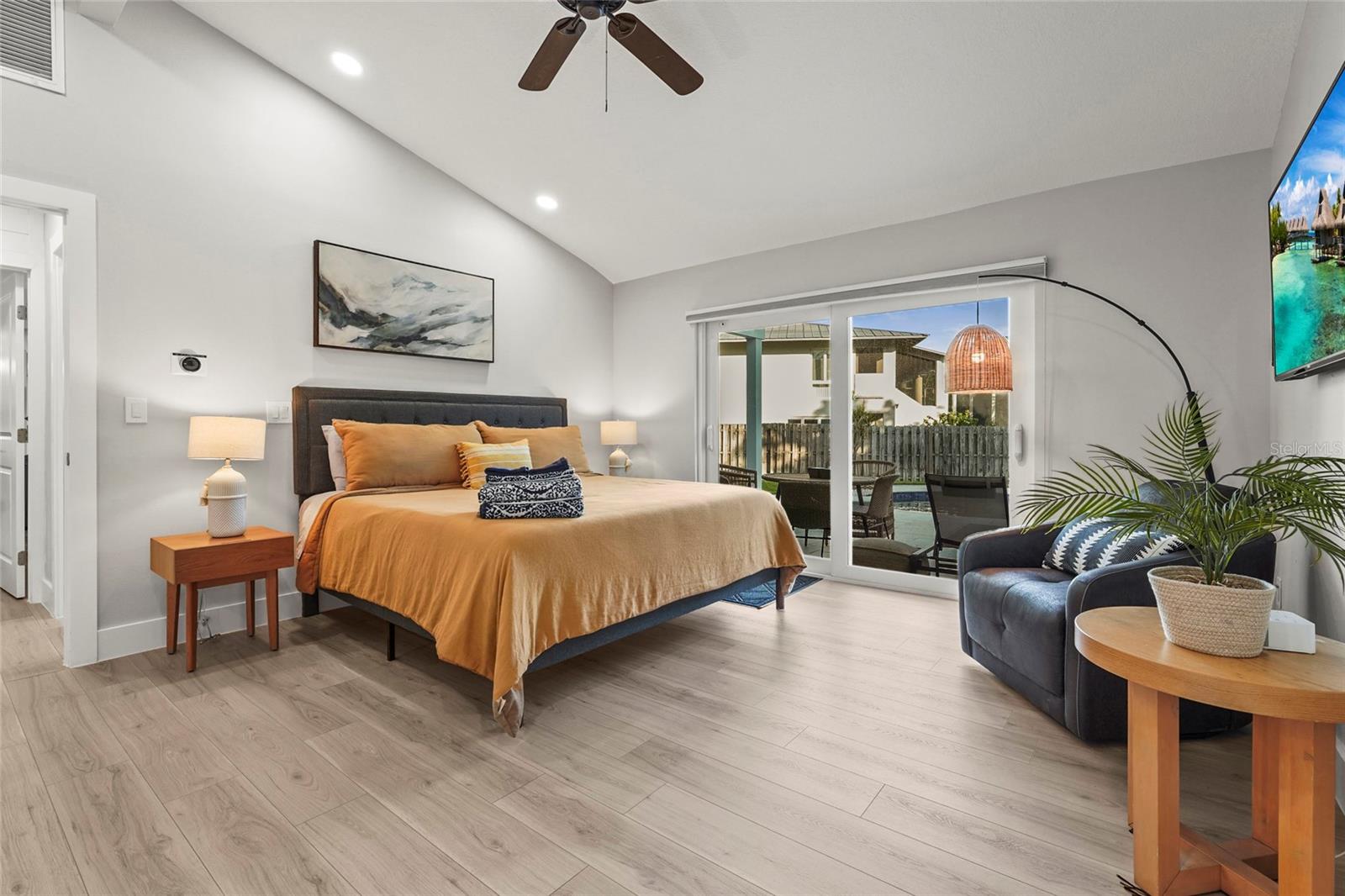 A4660296 Property Photo