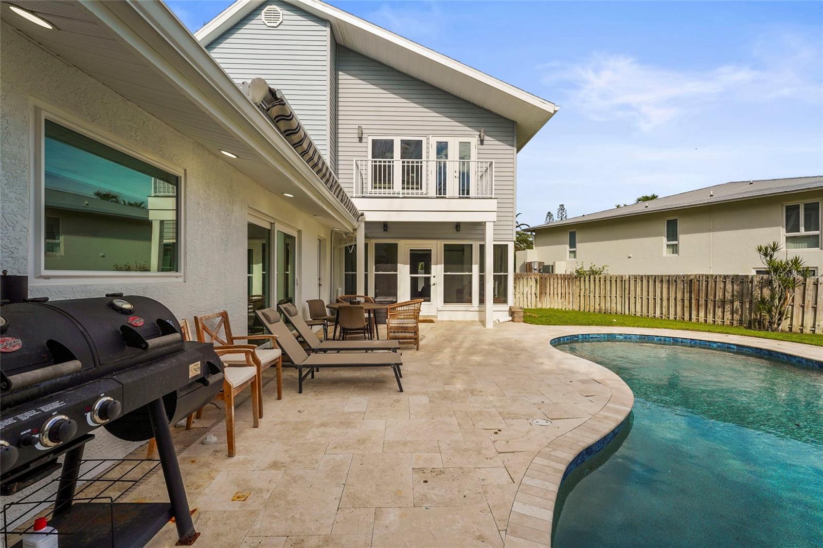 A4660296 Property Photo