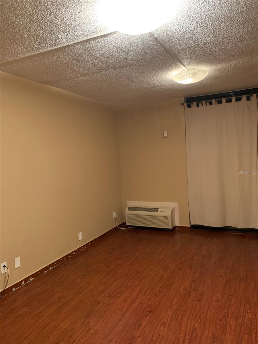 8421 S ORANGE BLOSSOM TRL #131, ORLANDO, FL, 32809