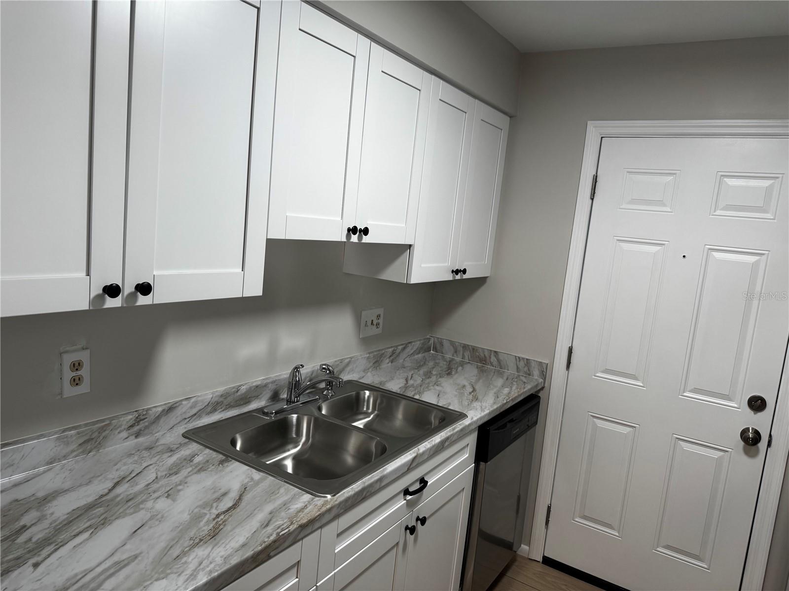 350 79TH AVE N #120, ST PETERSBURG, FL, 33702