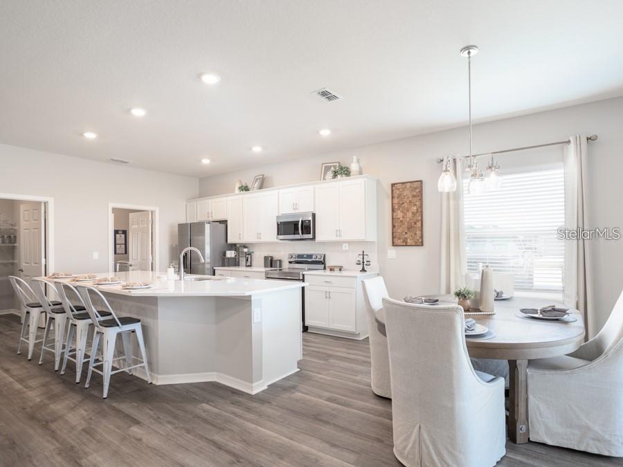 2947 KEENS GROVE WAY, LAKELAND, FL, 33810