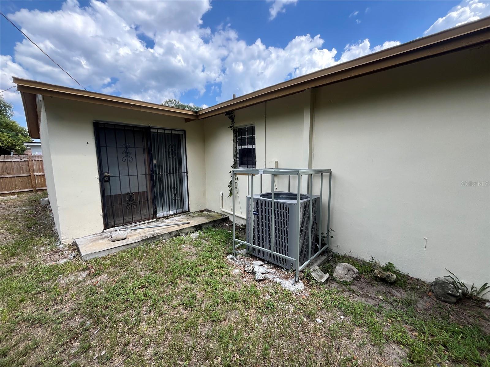 4285 SOLOMON DR, ORLANDO, FL, 32811