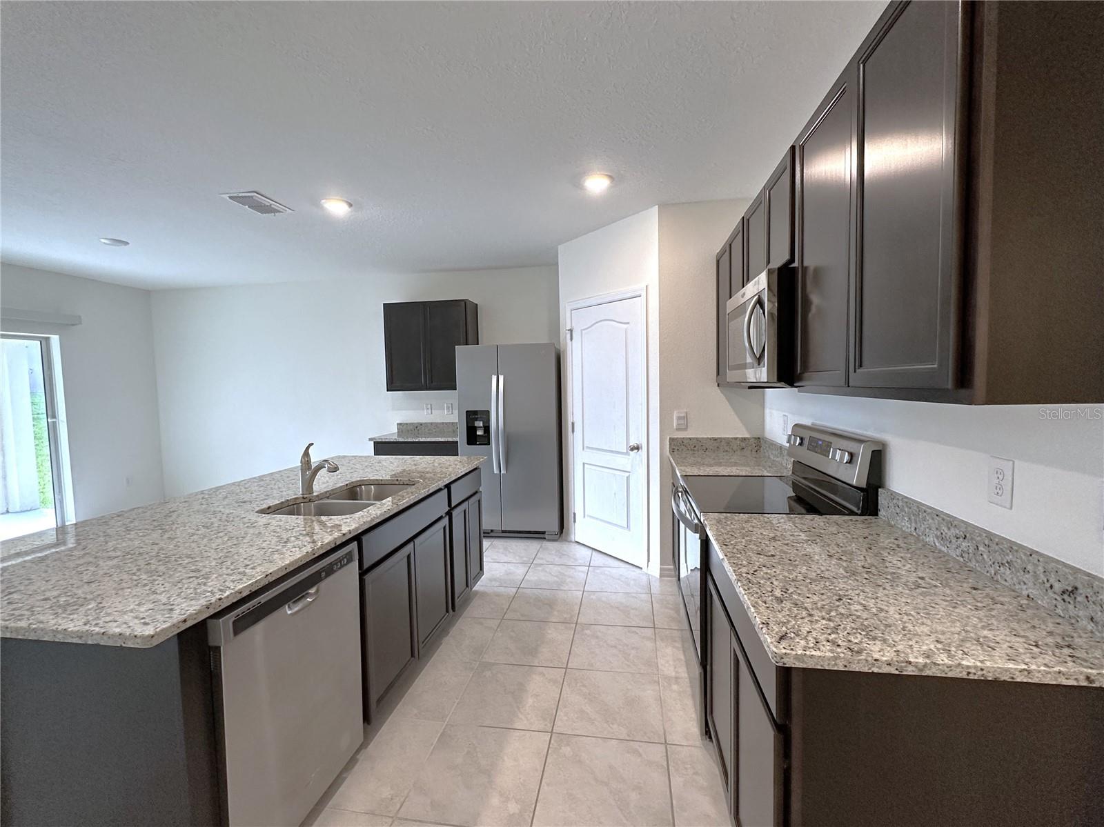 487 LILY LN, DAVENPORT, FL, 33837