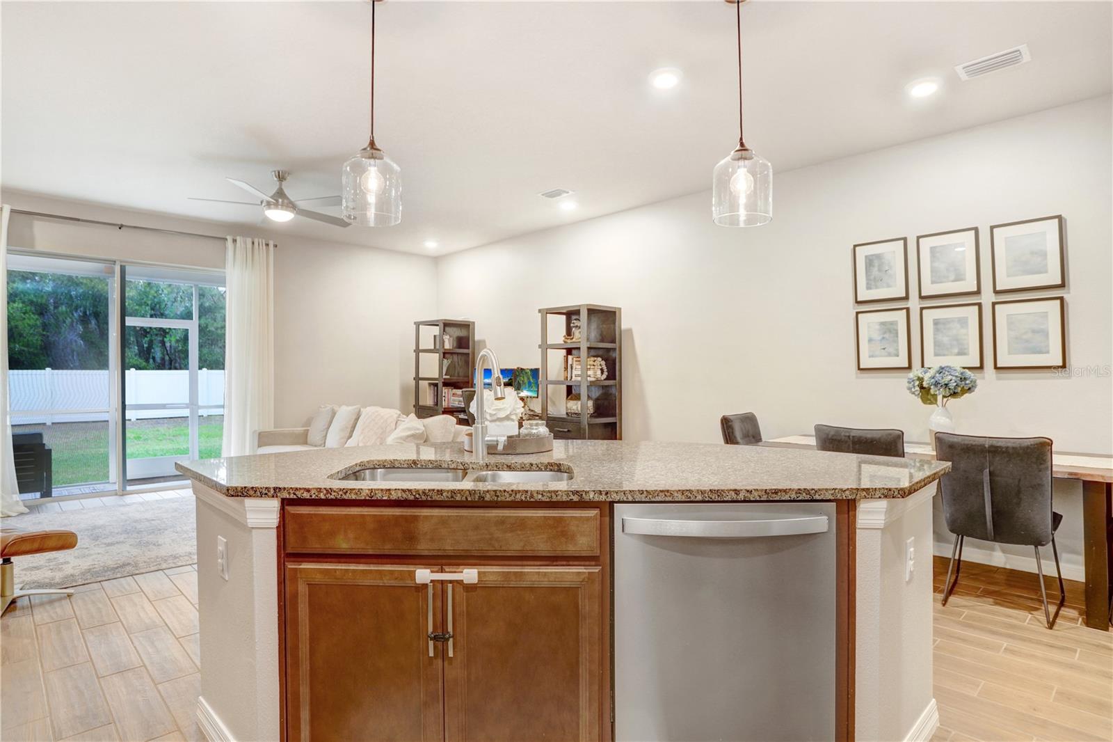 2879 GRAND KEMERTON PL, TAMPA, FL, 33618