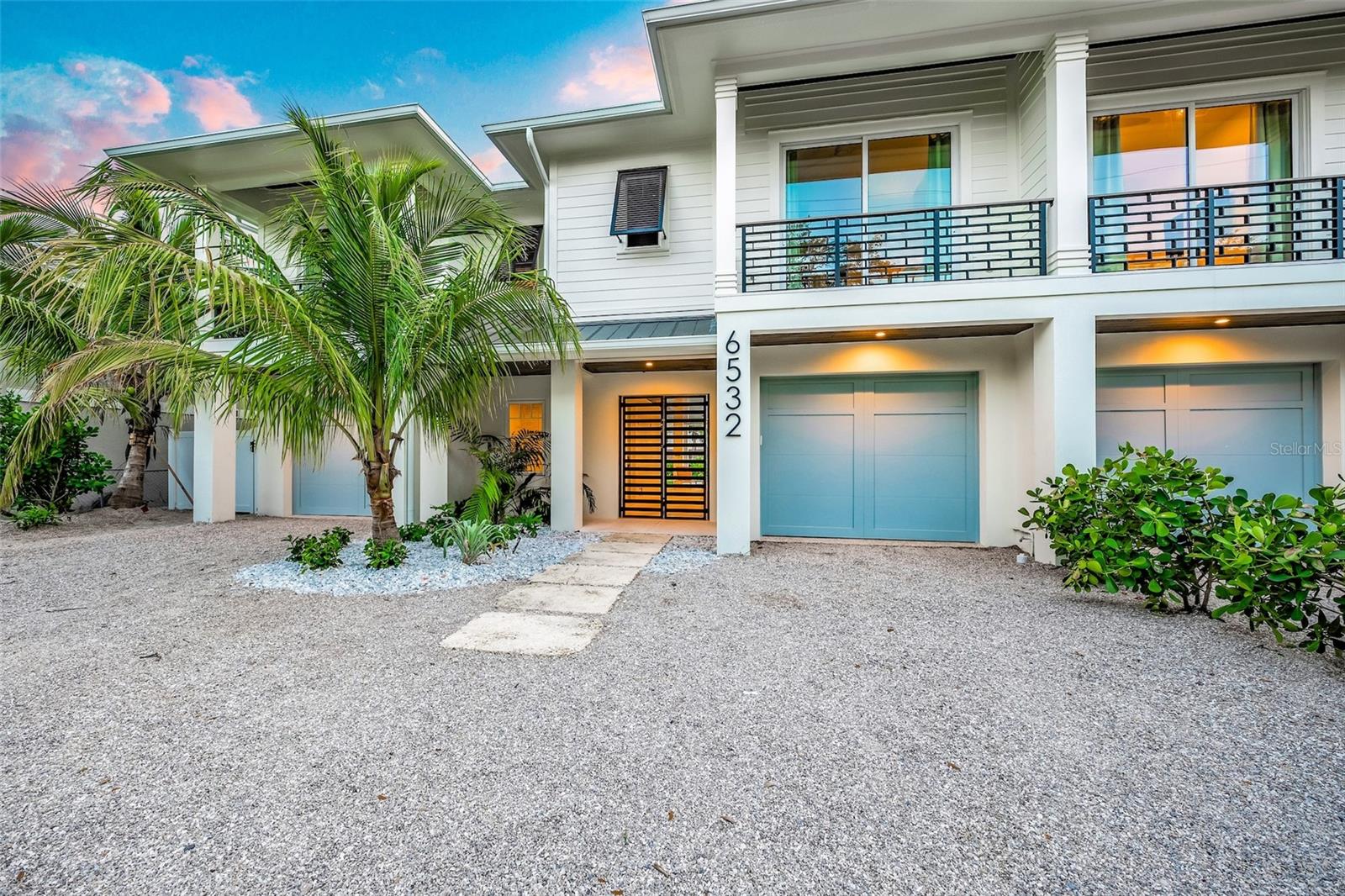 A4660324 Property Photo