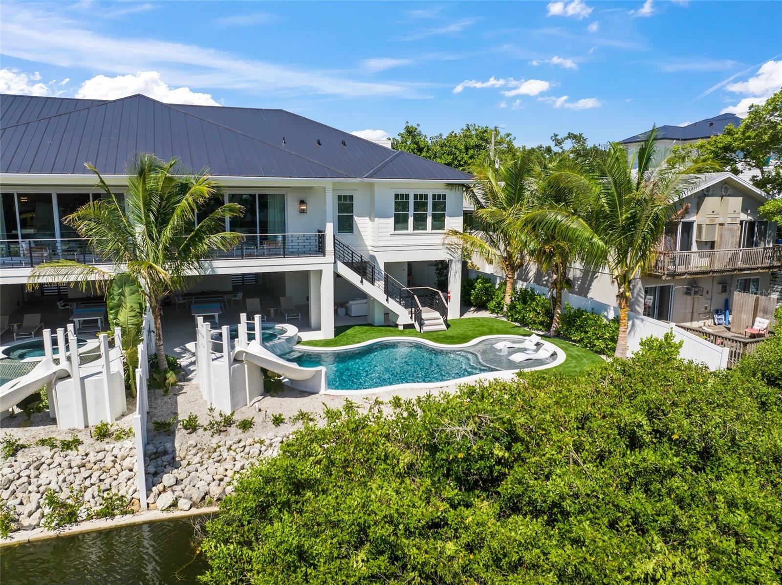 A4660324 Property Photo