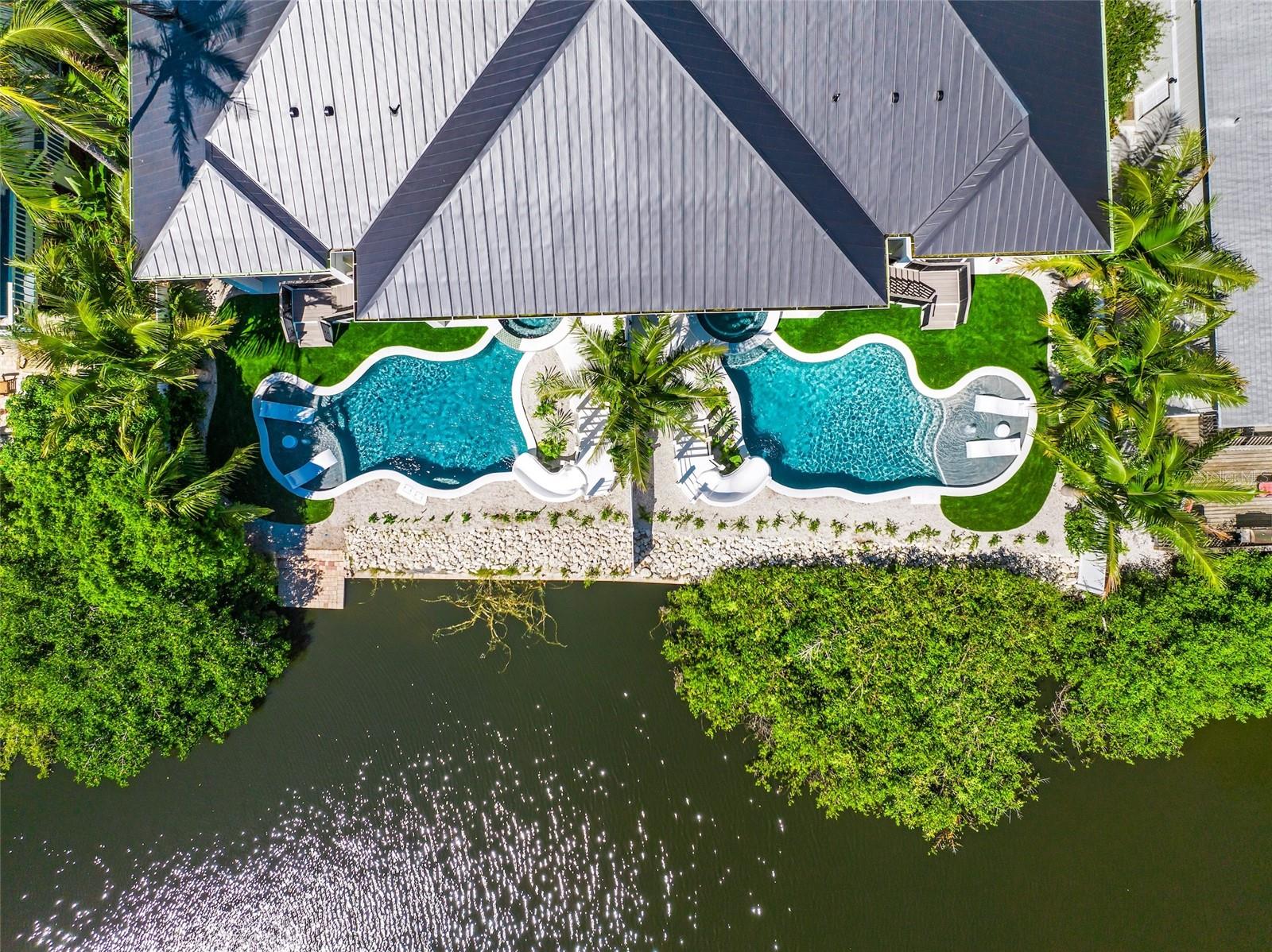 A4660324 Property Photo