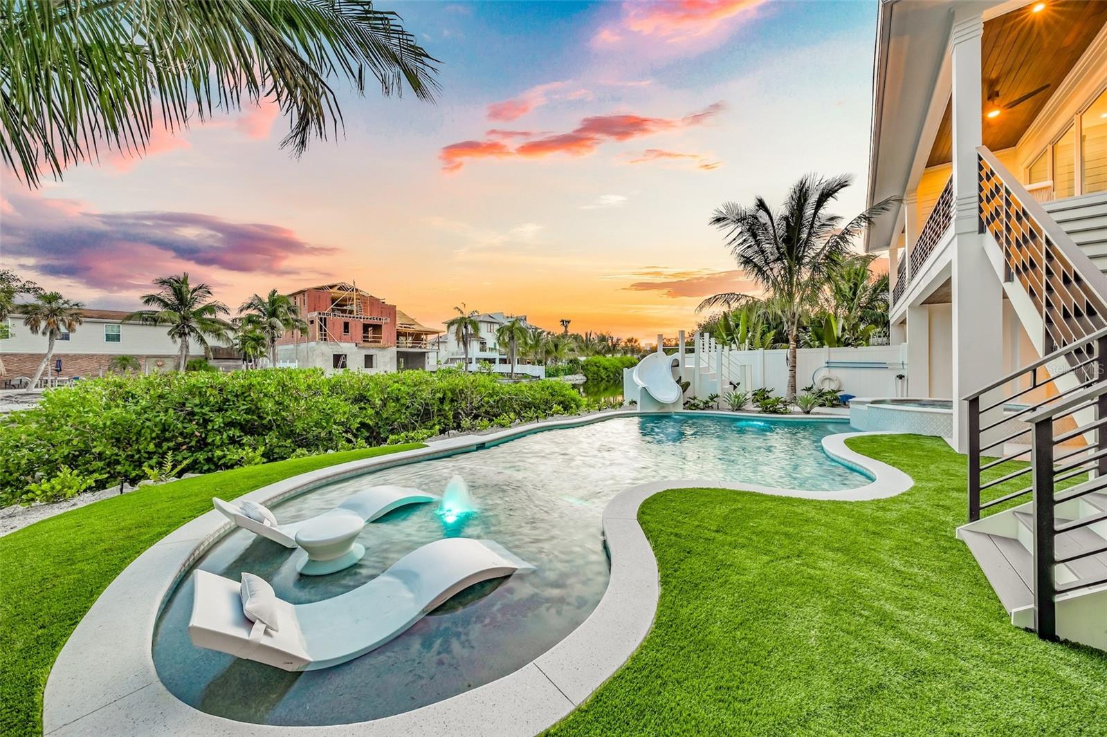 A4660324 Property Photo