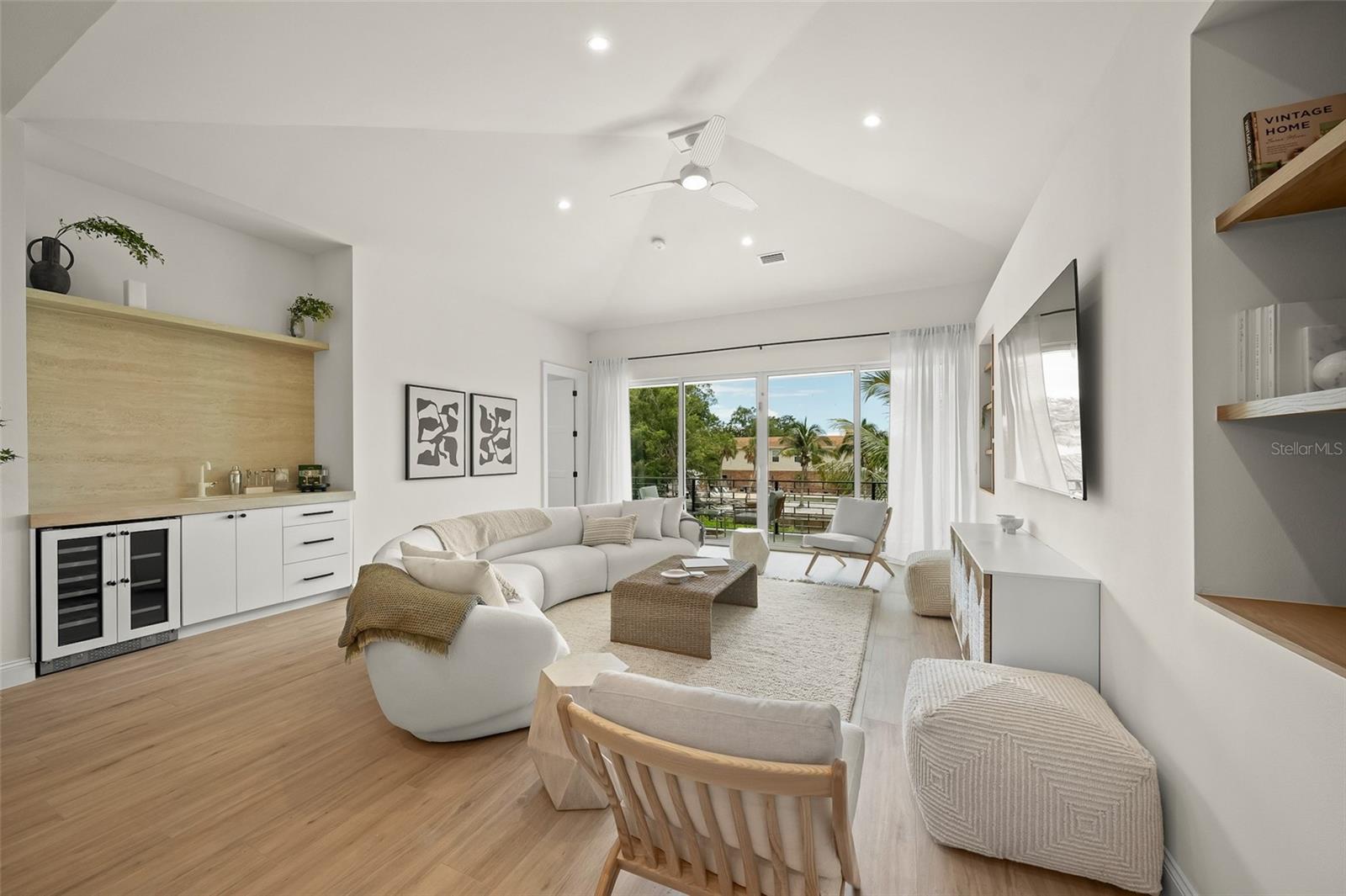 A4660324 Property Photo