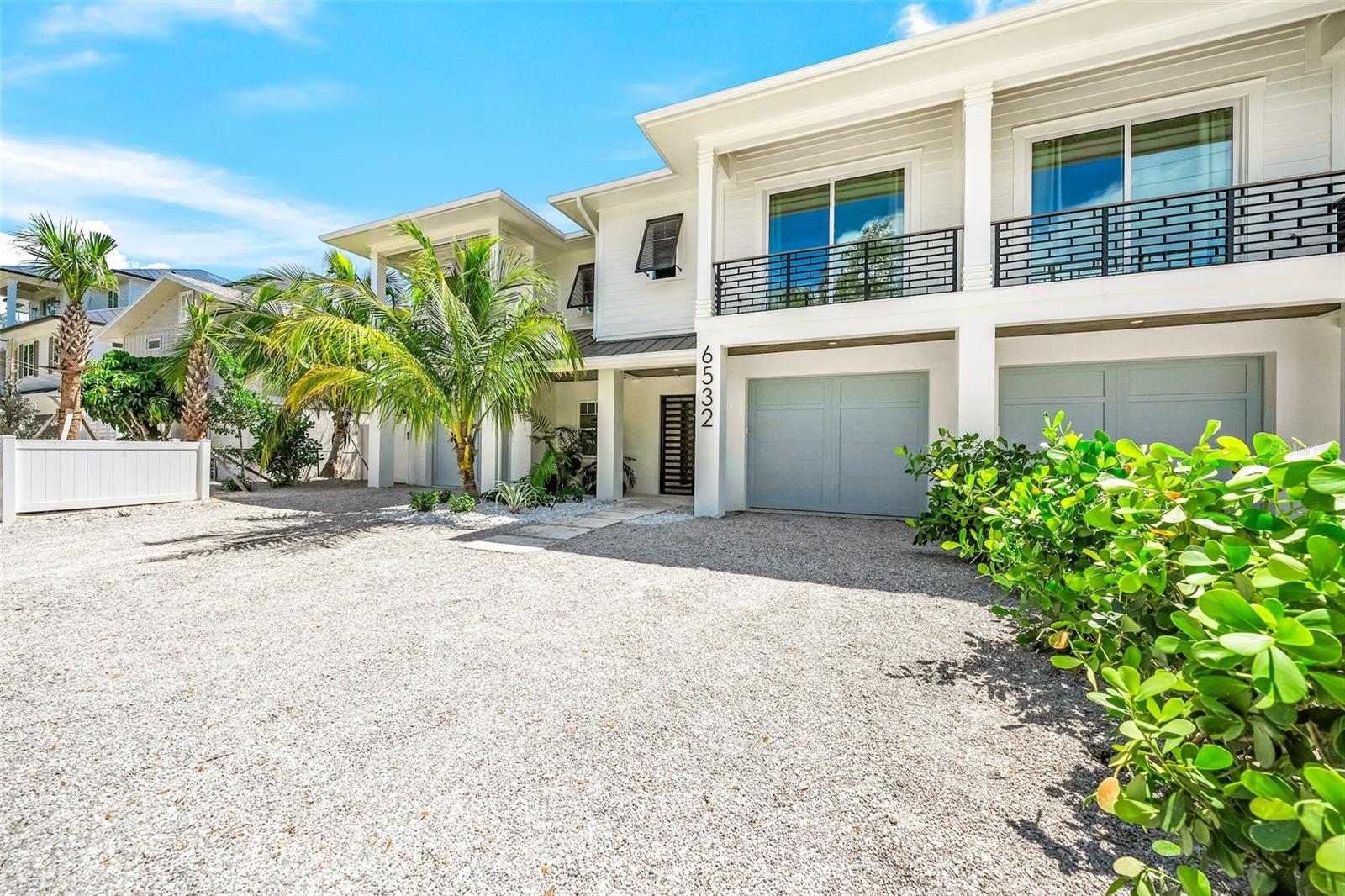 A4660324 Property Photo