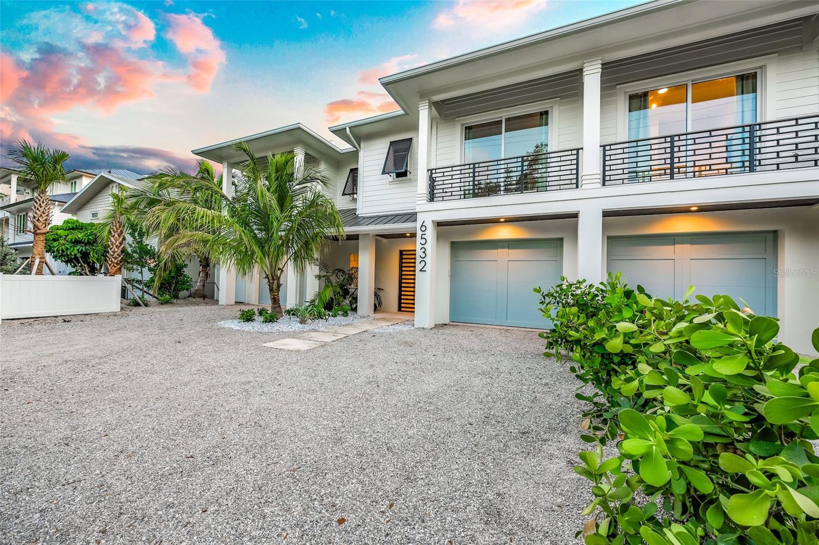 A4660324 Property Photo