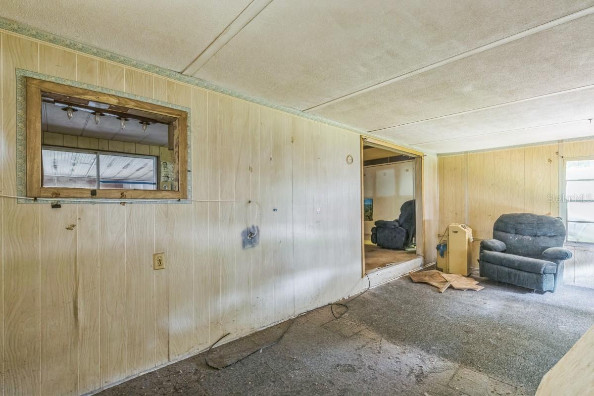 A4660325 Property Photo