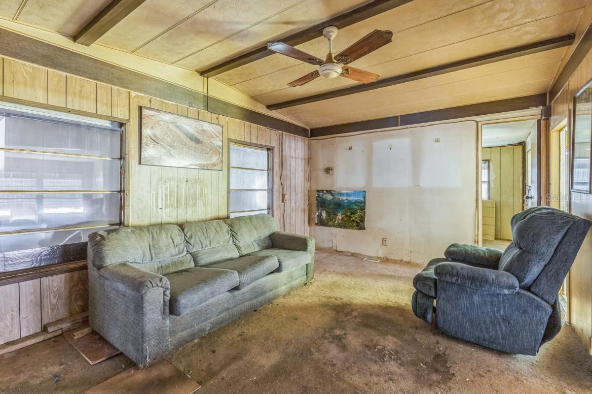 A4660325 Property Photo