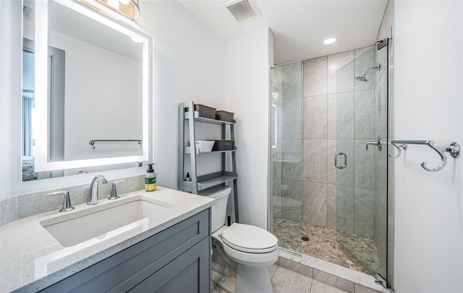 TB8412005 Property Photo