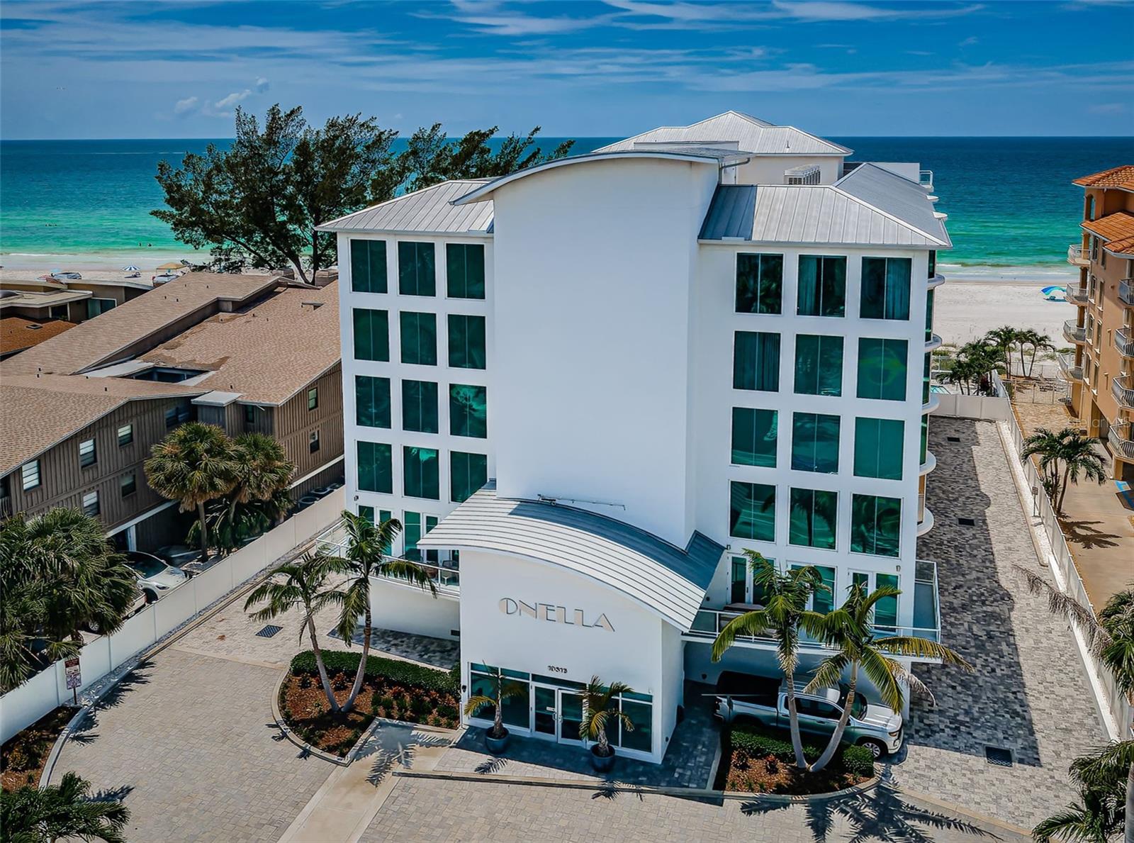 TB8412005 Property Photo