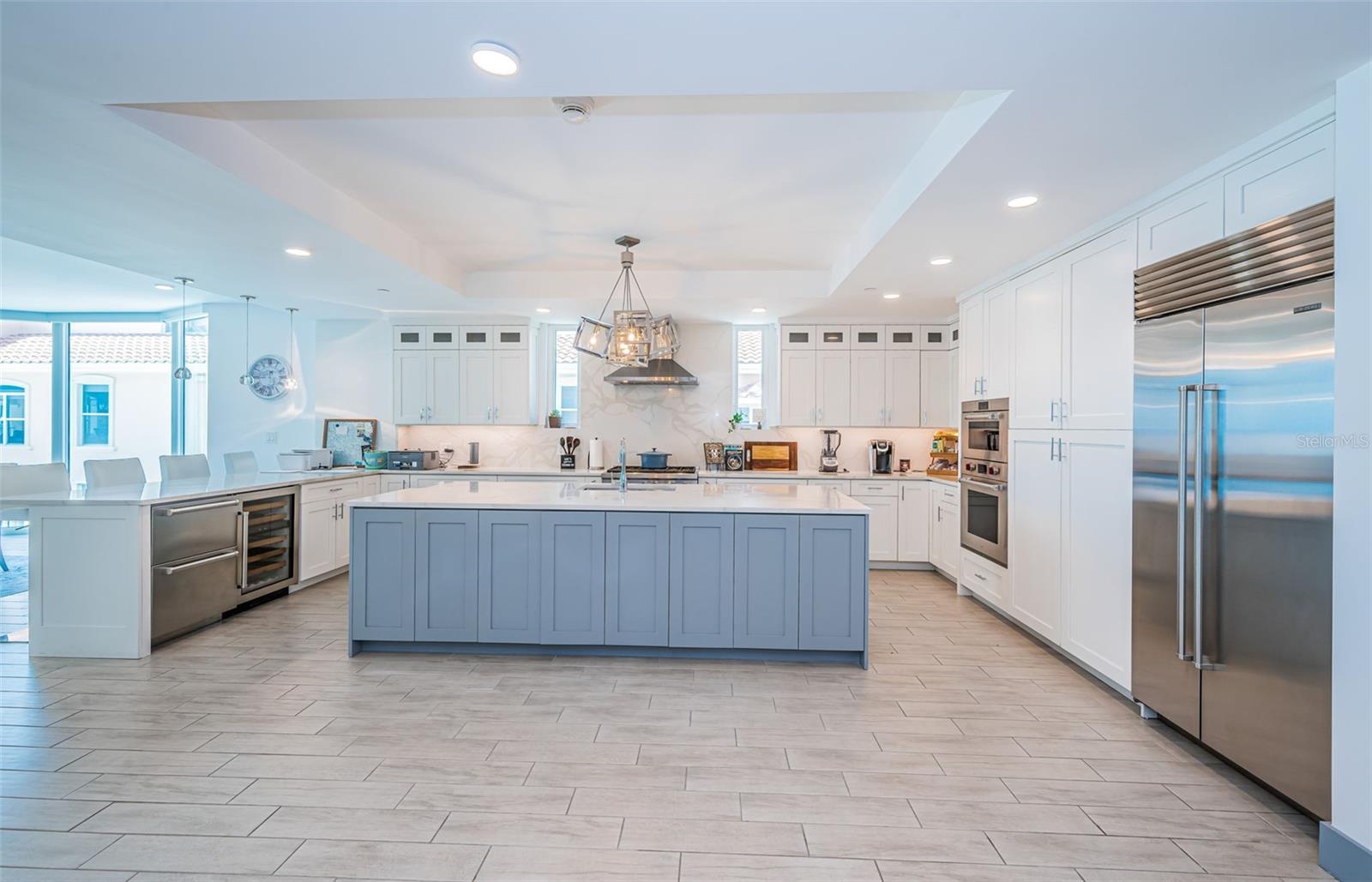 TB8412005 Property Photo