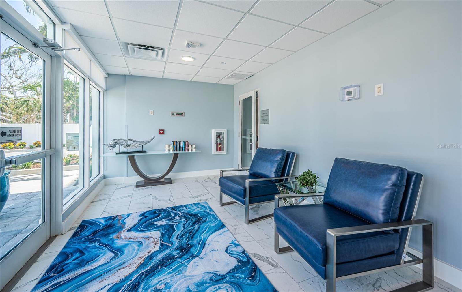 TB8412005 Property Photo