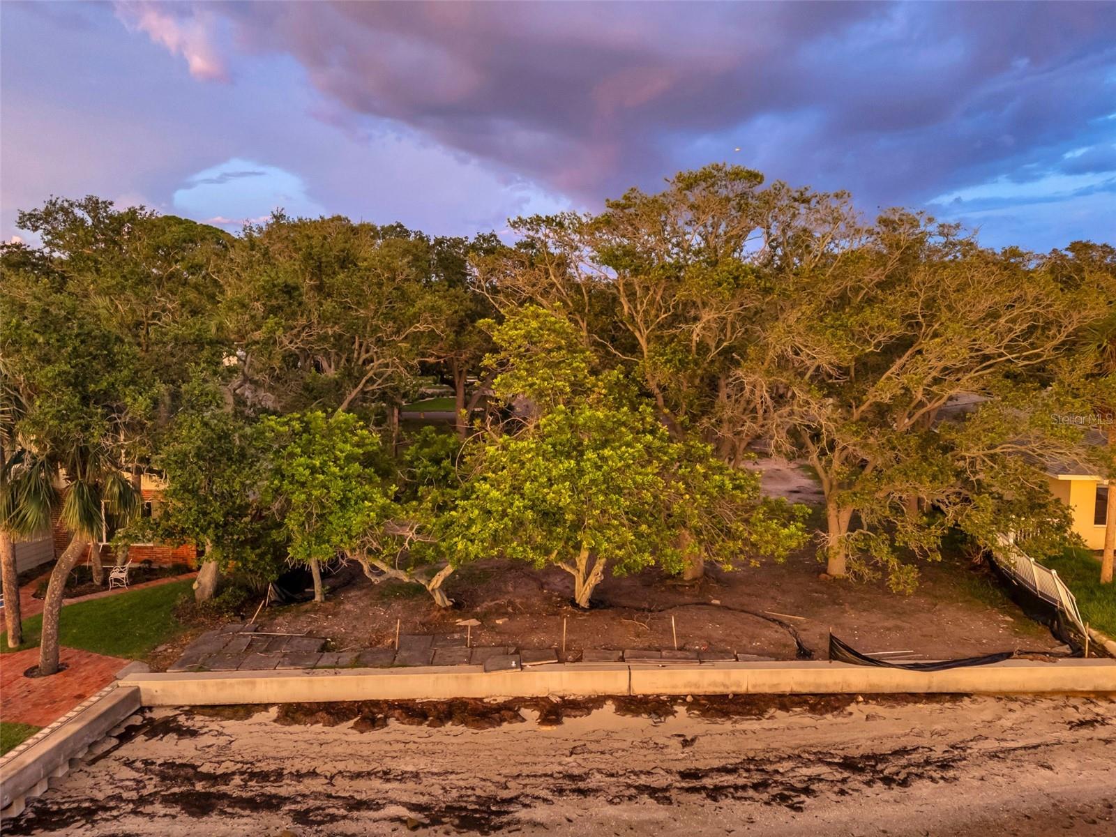 2150 PELHAM RD N, ST PETERSBURG, FL, 33710