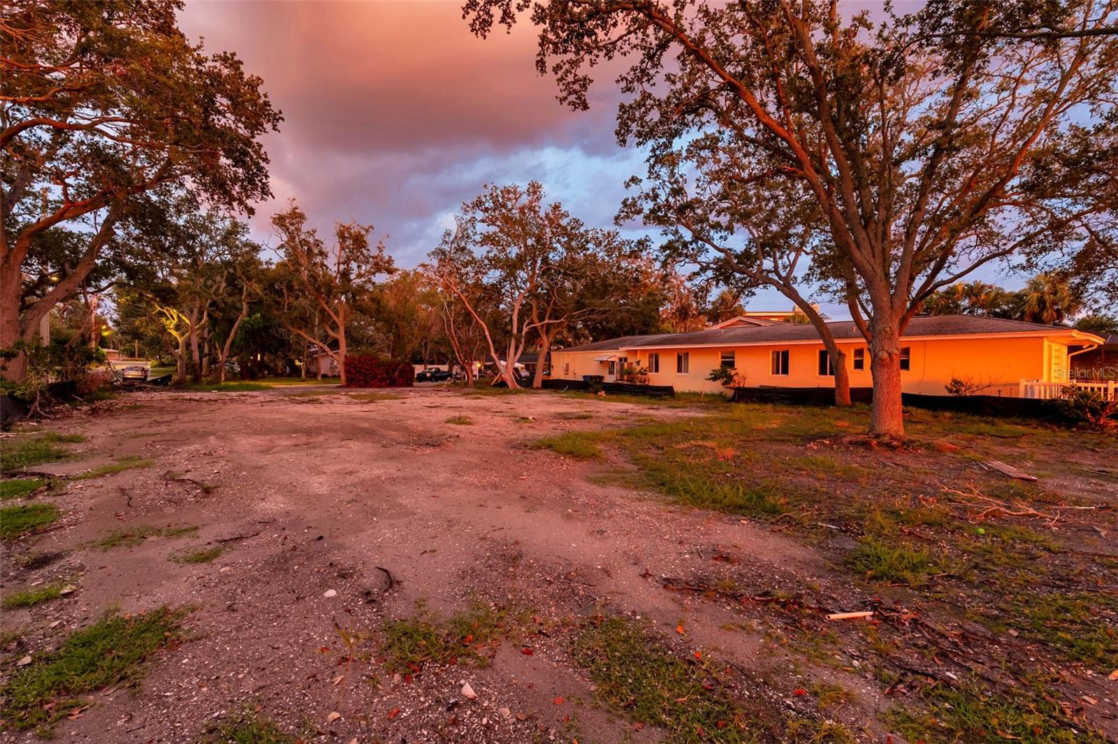 2150 PELHAM RD N, ST PETERSBURG, FL, 33710