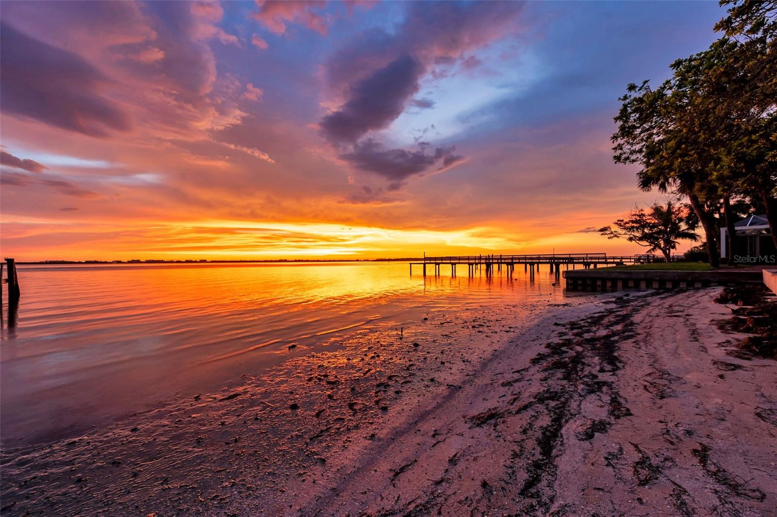 2150 PELHAM RD N, ST PETERSBURG, FL, 33710