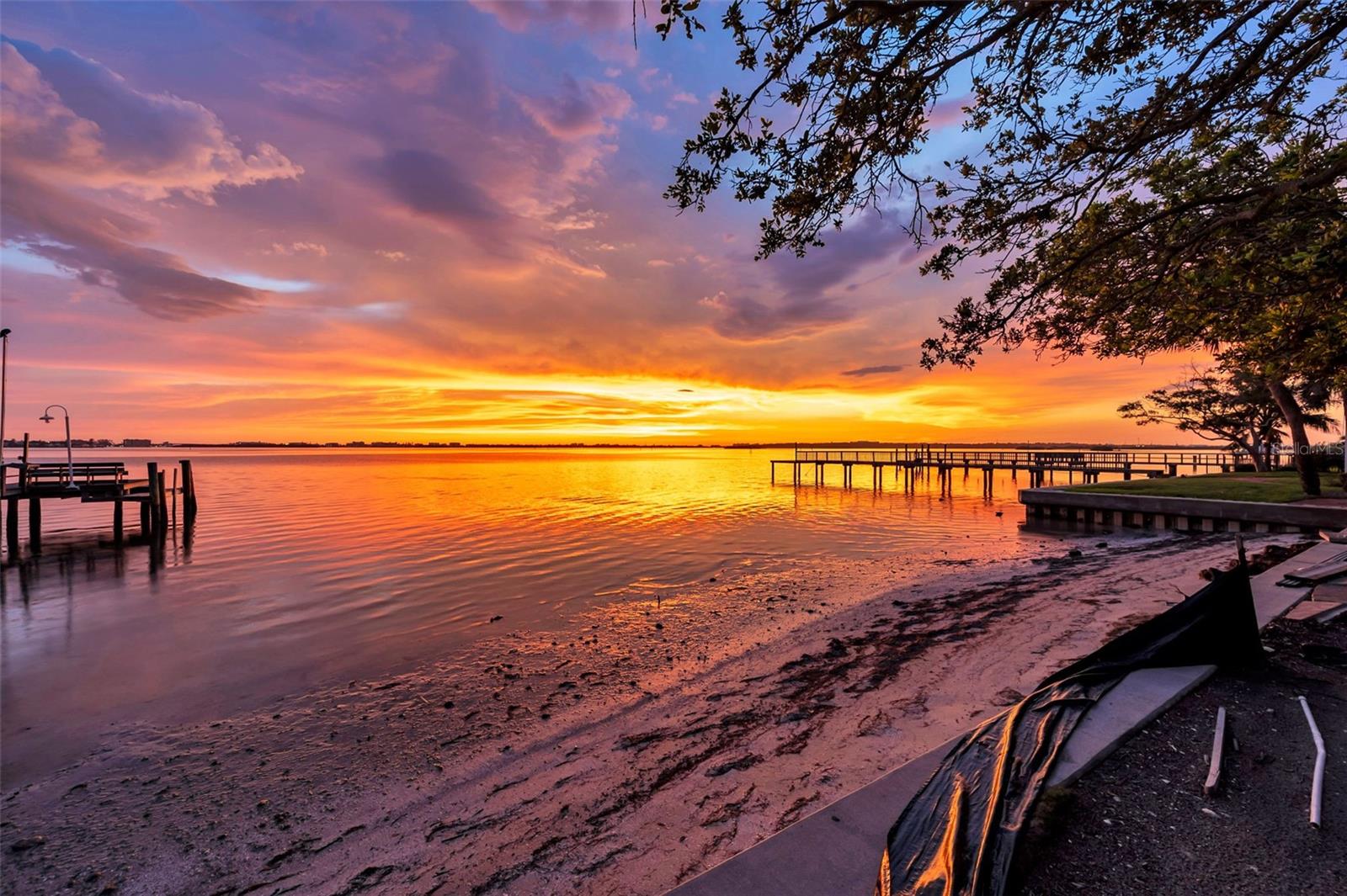 2150 PELHAM RD N, ST PETERSBURG, FL, 33710