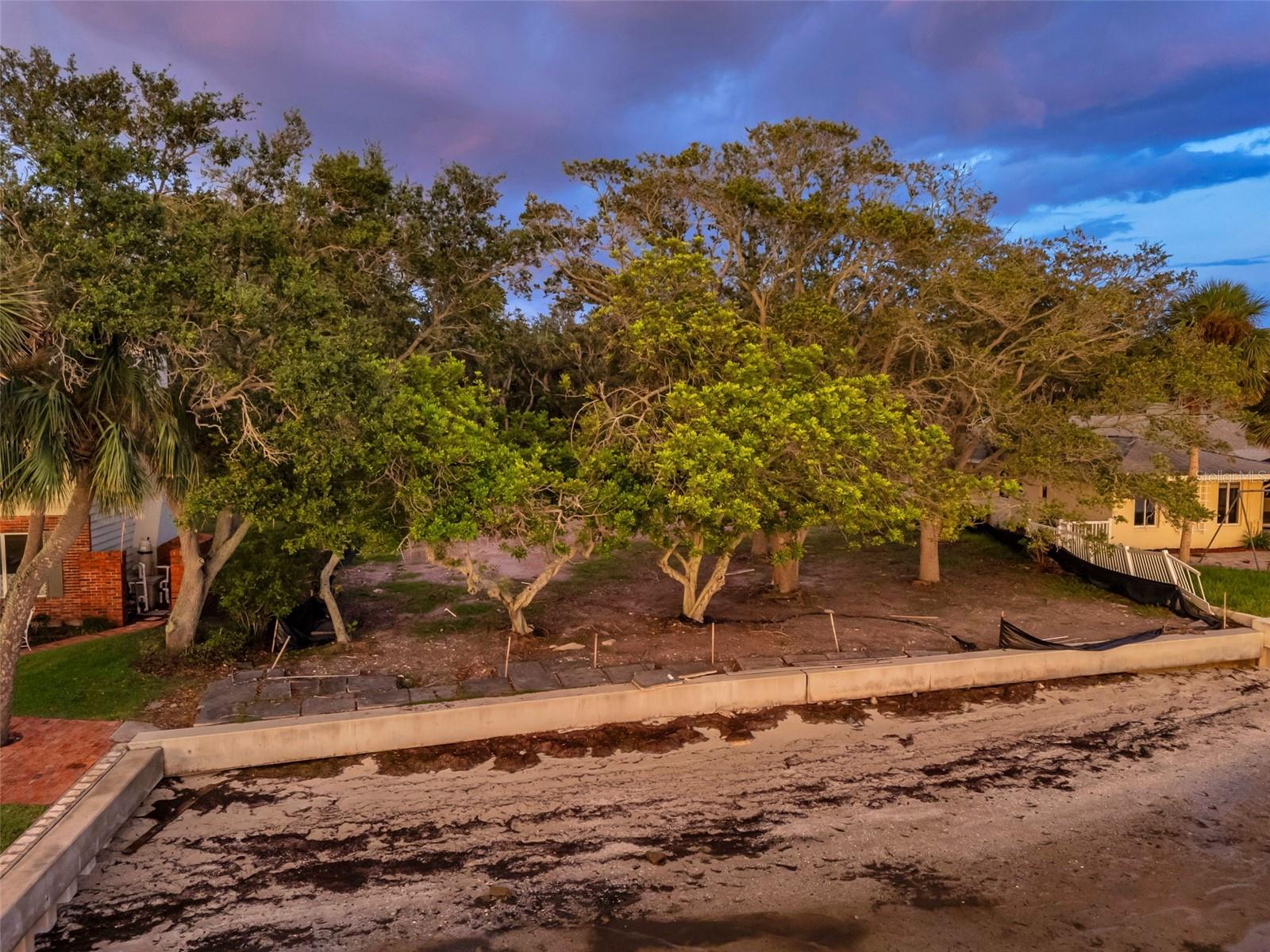 2150 PELHAM RD N, ST PETERSBURG, FL, 33710