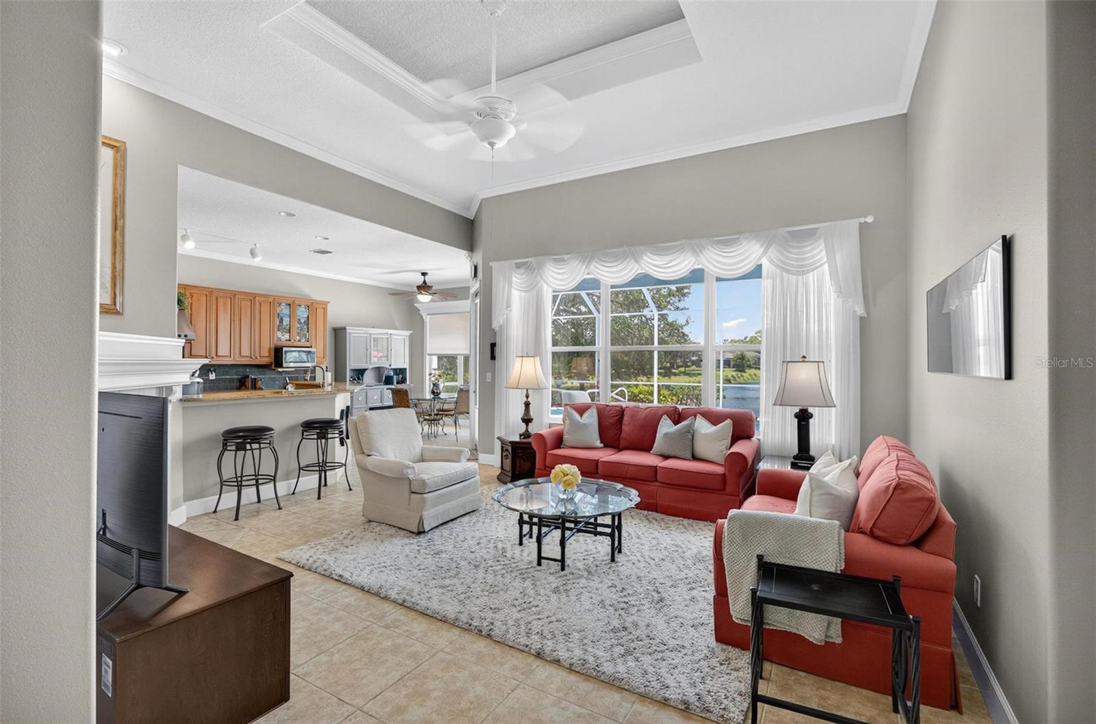 8 HIDDEN LAKE WAY, PALM COAST, FL, 32137