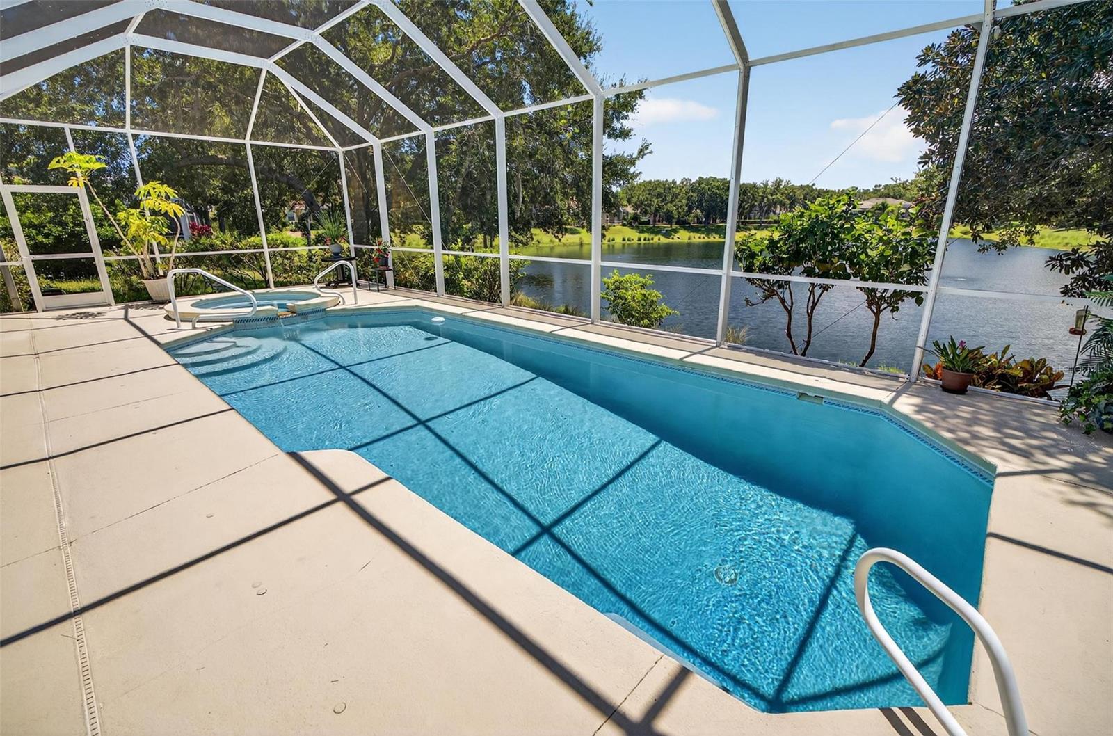 8 HIDDEN LAKE WAY, PALM COAST, FL, 32137