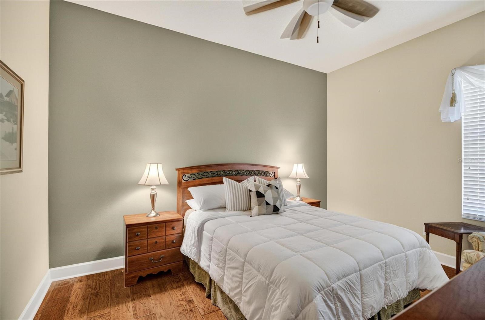 8 HIDDEN LAKE WAY, PALM COAST, FL, 32137