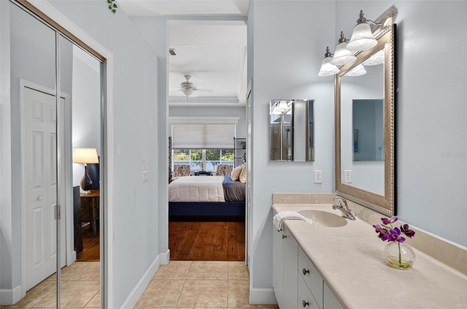 8 HIDDEN LAKE WAY, PALM COAST, FL, 32137