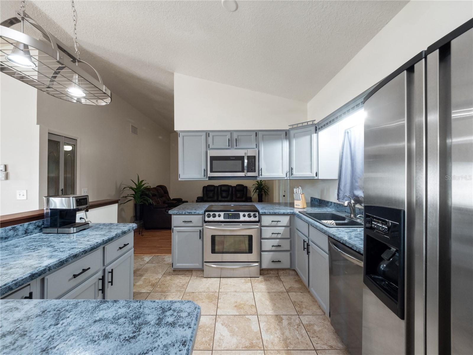 422 DE CARLO CT, DELTONA, FL, 32725